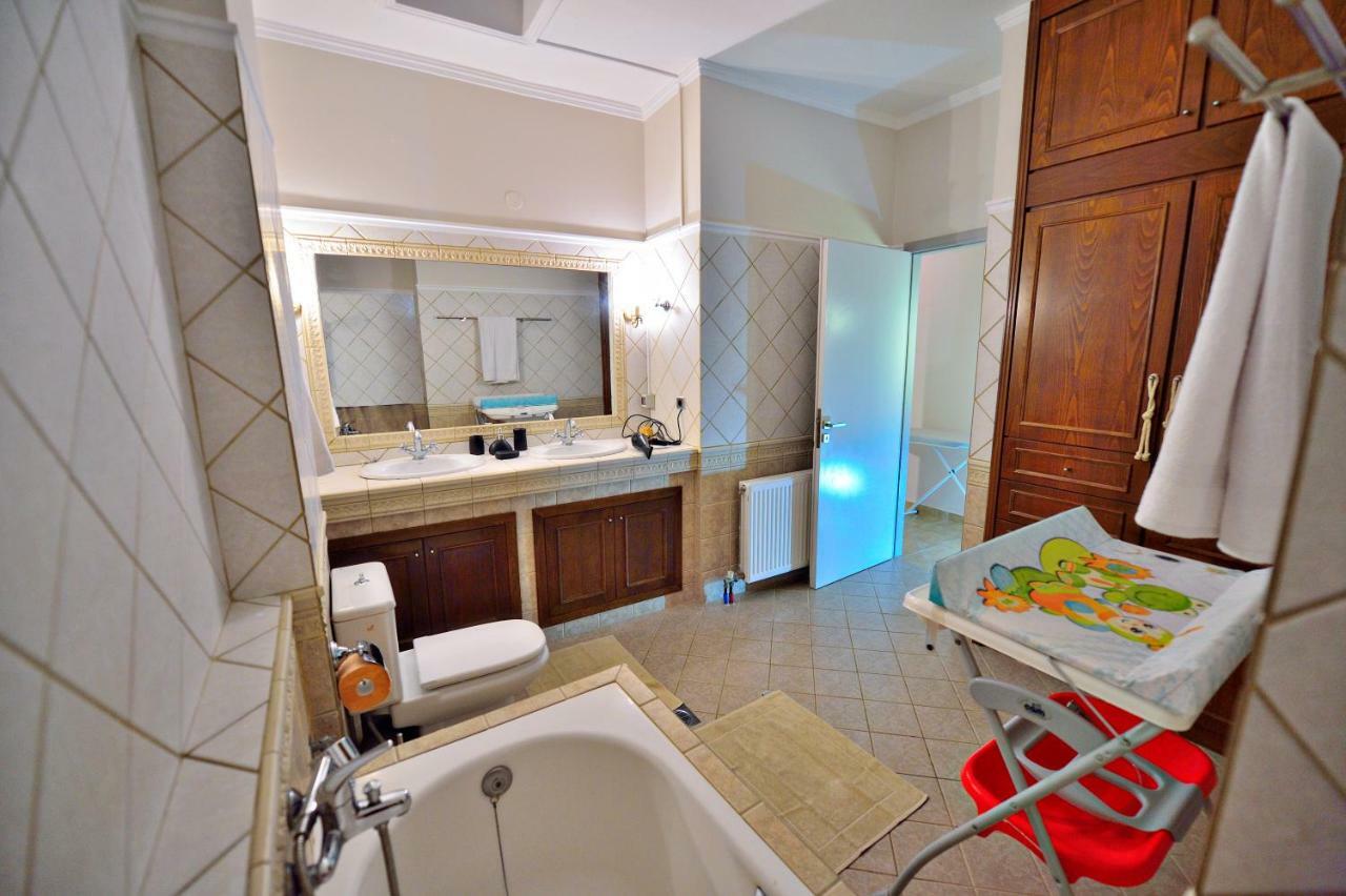 Appartement Fillis Luxury Maisonette à Kíssamos Extérieur photo